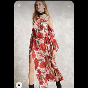 NWT Forever 21 Floral Maxi Dress SZ S Woman’s